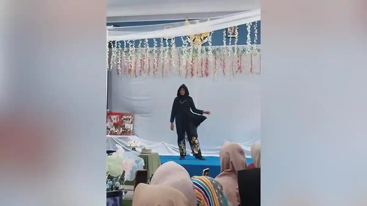 Kemilau Fashion Show Tata Busana SMKN 3 Pangkalpinang, Unjuk Kreativitas di Talent Day