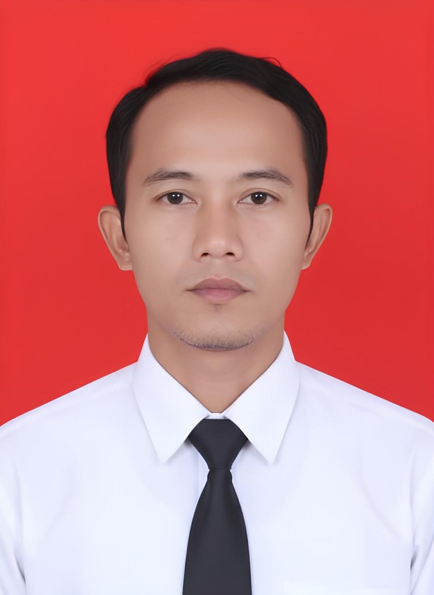 Syahriono,  Amd.Kom